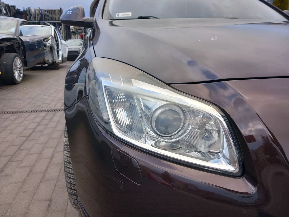 OPEL INSIAGNIA A LAMPA REFLEKTOR PRAWA PRZEDNIA PRAWY PRZÓD XENON