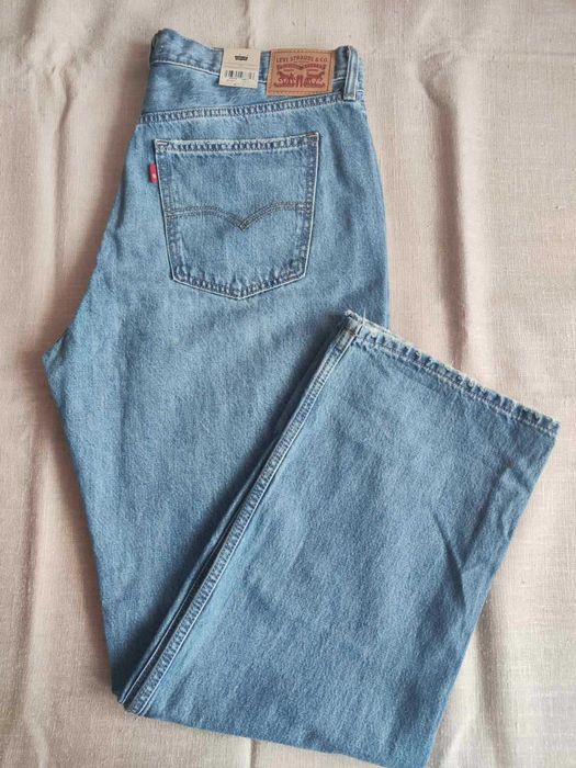 Джинсі жіночі LEVIS LOW PRO  STRAIGHT розмір W 33