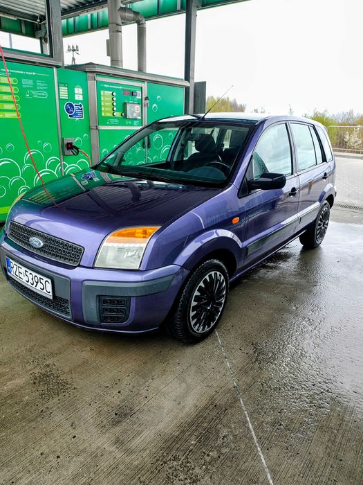 Ford Fusion - Ekonomiczne auto.