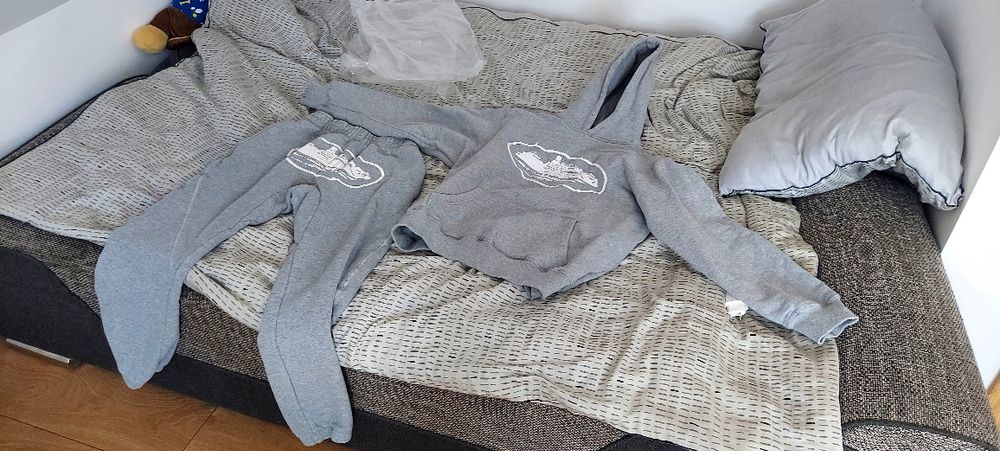 Set corteiz spodnie bluza
