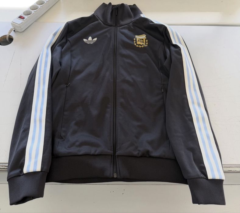 Олимпийка окли адидас oakley нфл obey nike анорак adidas originals костюм адик олімпійка адідас худі найк acg tn sb air jordan поставка вещей клубняк