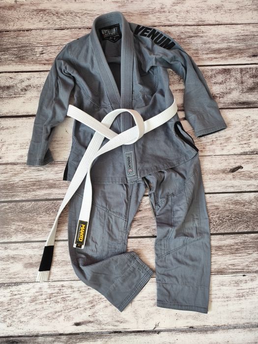 Kimono Venum A1.5 pas Manto A1