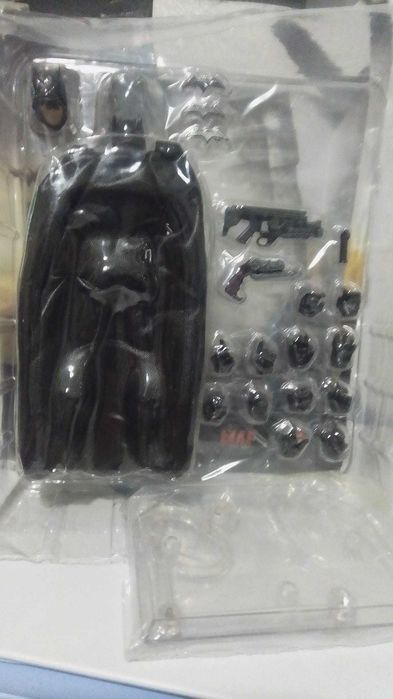 Figura Batman Justice League (MAF) com acessórios