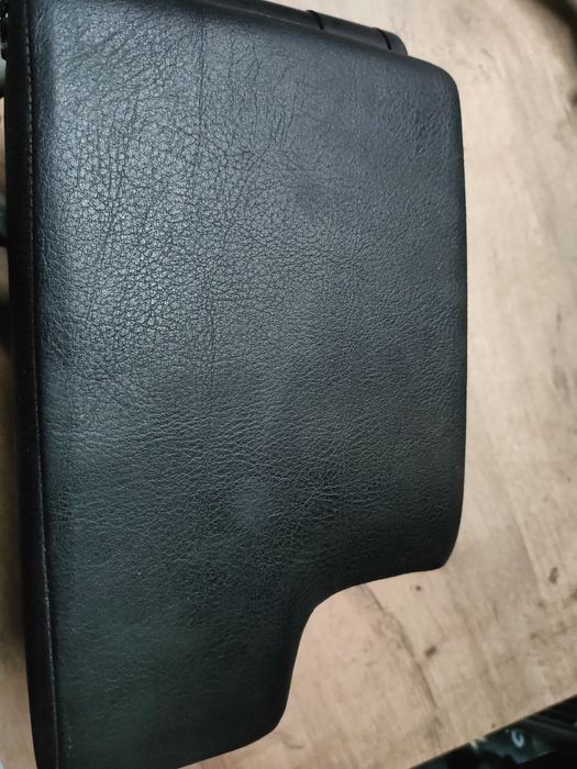 BMW E46 lift sedan podłokietnik + tunel