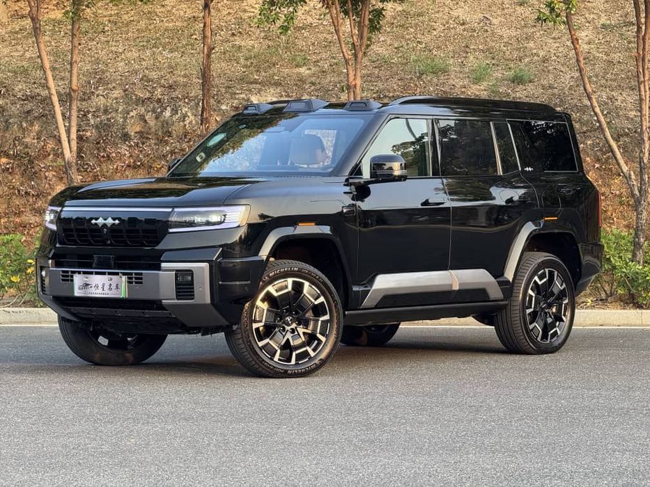 BYD Leopard 8 2.0 PHEV 748 KM 4x4 Masaże Skóra Wentylacja FV 23% Gwarancja