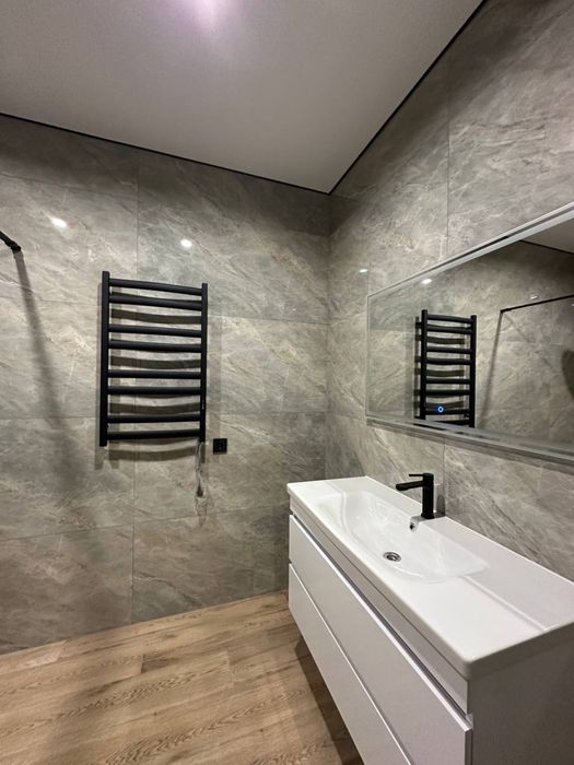 Будинок 15 хв від Києва з Ремонтом на 14 сотках землі.