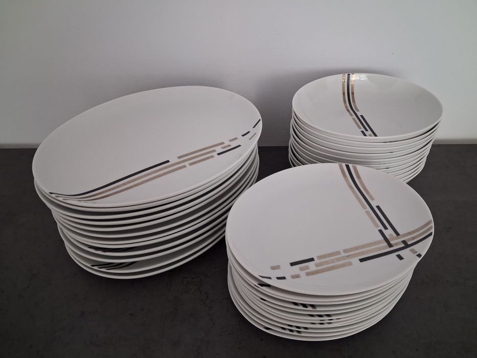 Porcelana zestaw obiadowy + kawowy 12 osobowy