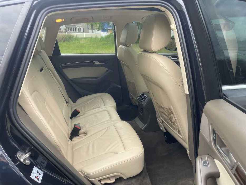AUDI Q5      2016