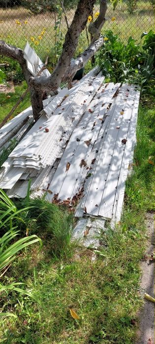 Rezerwacja do 3.10 Oddam siding oo zdjęciu z elewacji