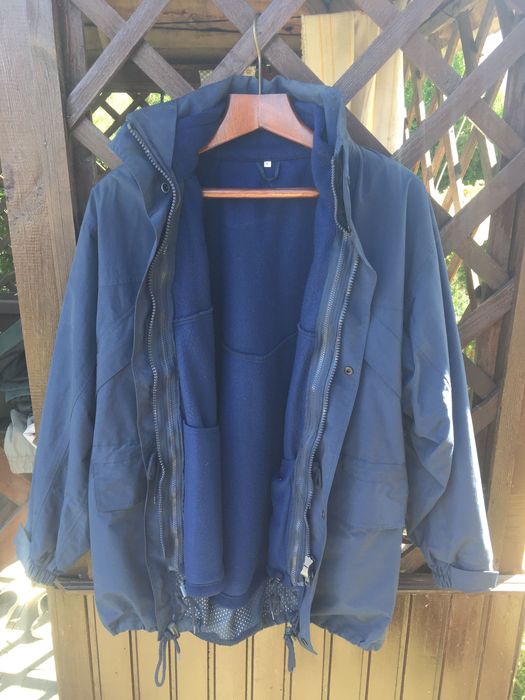 Куртка чоловіча.