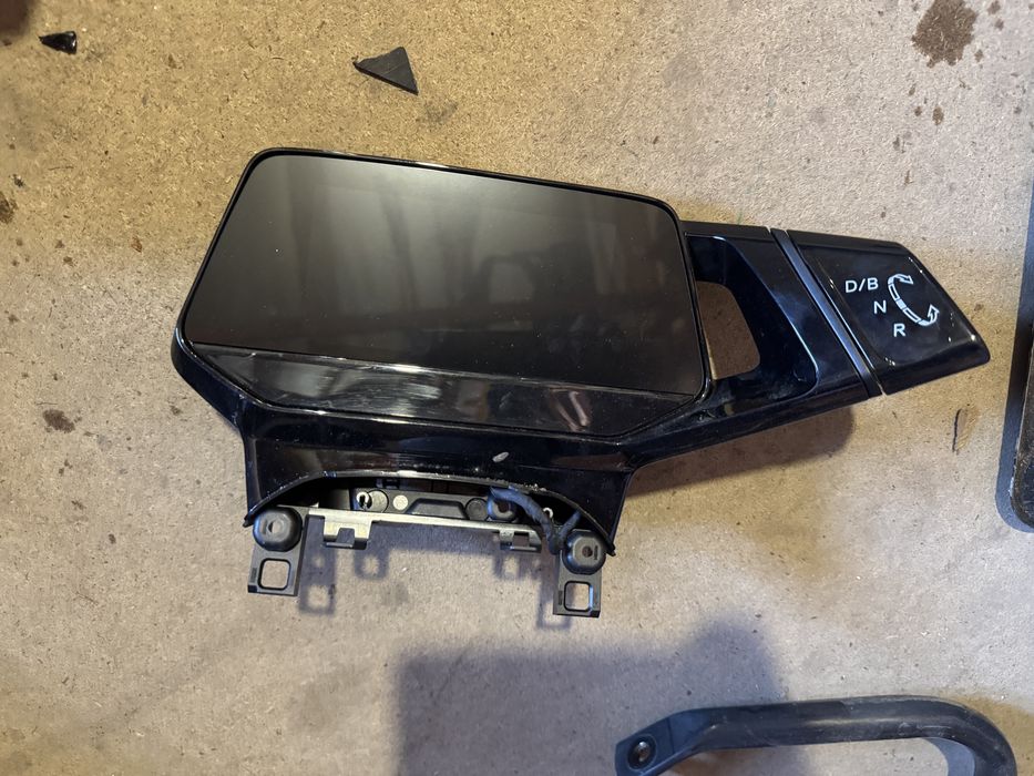 Панель приборів приладів  id 3  id 4