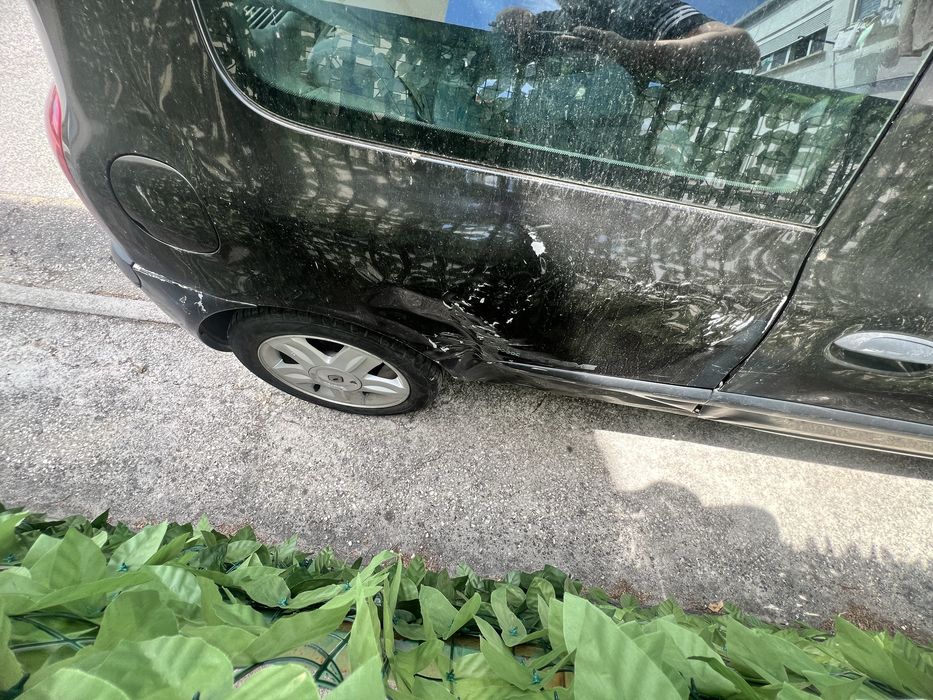 Renault Clio — fotografia 4