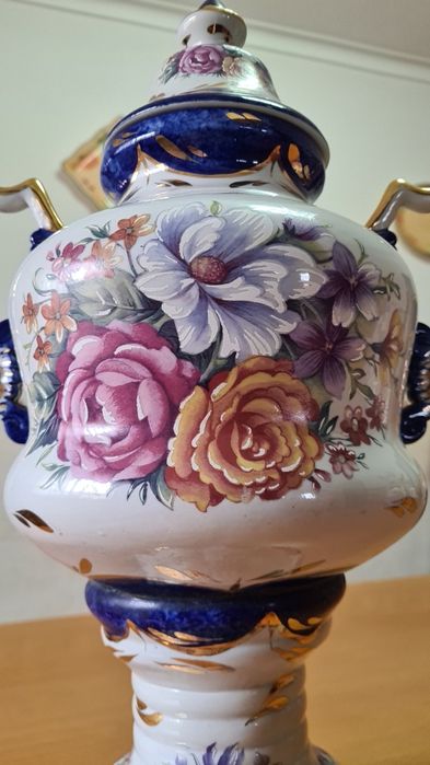 Jarrão em porcelana