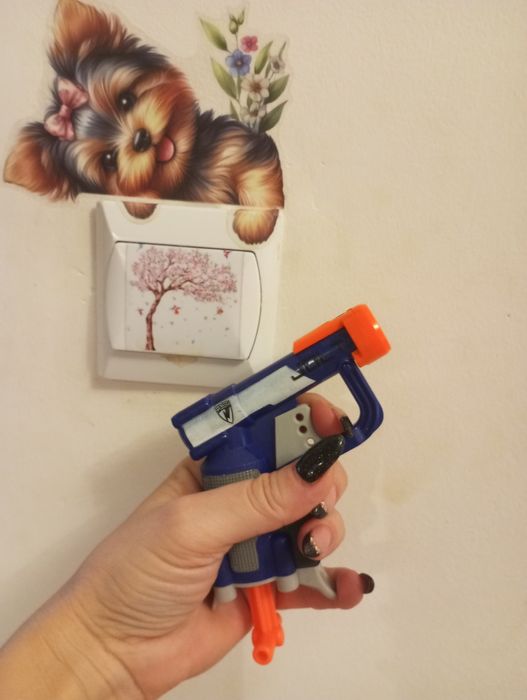 Mini pistolecik zabawka strzałki nerf