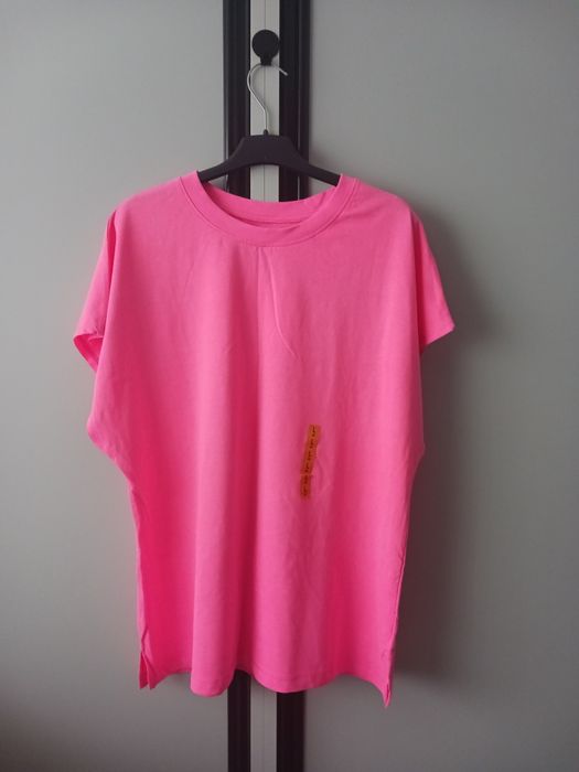 Różowy t-shirt Cropp rozm L / nowy z metką