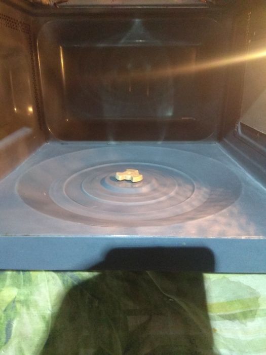 Доставка. Рабочая микроволновка LG