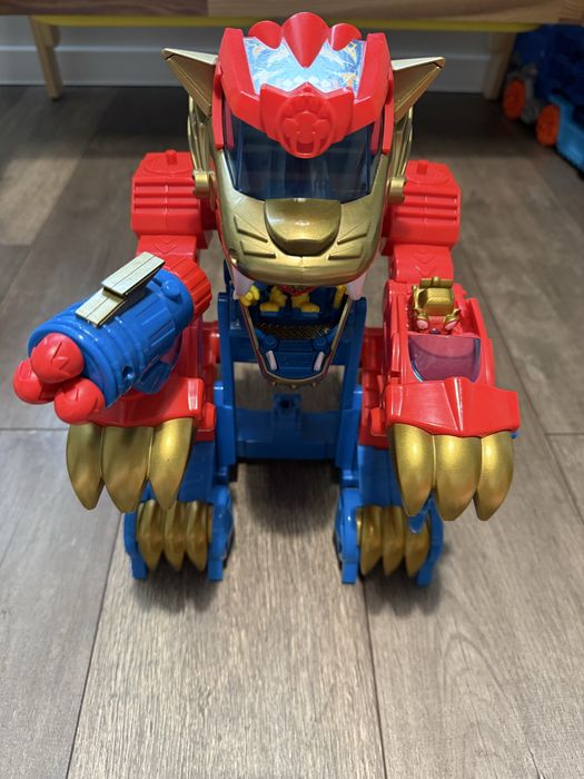 Super things tigerbot