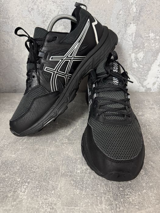 Кросівки бігові  Asics Gel-Venture 8 100% оригінал