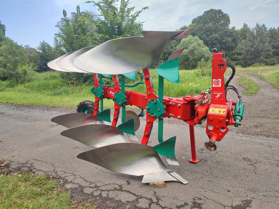 Kverneland LD 100 pług obrotowy 3 skibowy lemken vogel noot