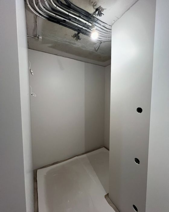 Ремонт будинків та квартир під ключ.