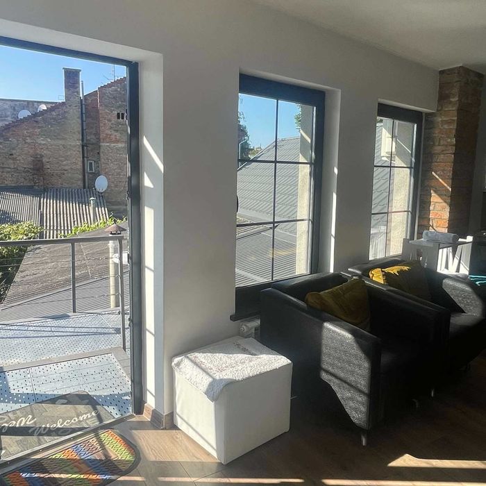 Квартира студія посуточно Ужгород центр