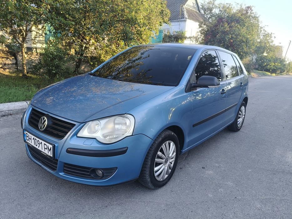 продам volkswagen polo 1,2 бензин