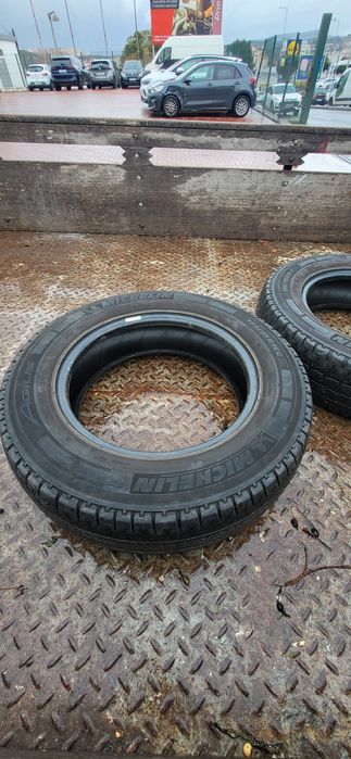 2 Pneus Michelin cargo