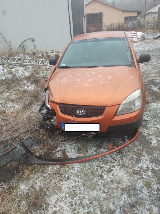 Kia Rio II, 1.4 benzyna LPG, po wypadku