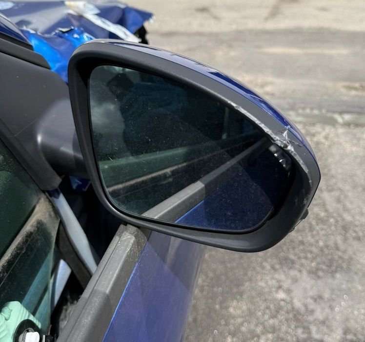 Espelho Retrovisor Direito - RENAULT MEGANE IV Hatchback
