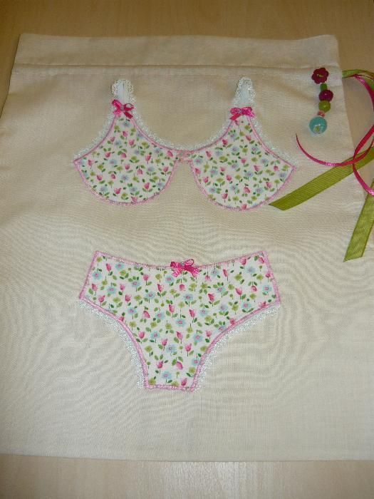 Bolsa da lingerie em "pano cru" com aplicações - Para Ela