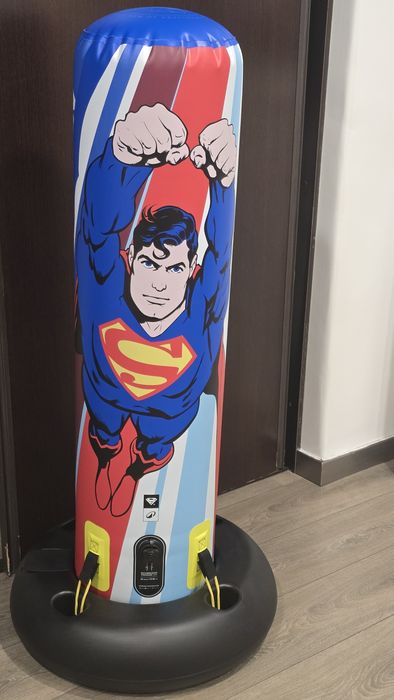 Saco de Boxe com Pé (Criança - Superman edition)