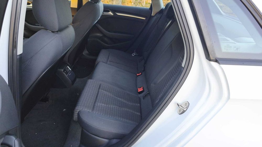 Audi A3 sportback 1.6 TDI full extras