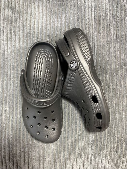 Оригинальные кроксы Crocs Classic Clog M7/W9 (Размер 39-40)