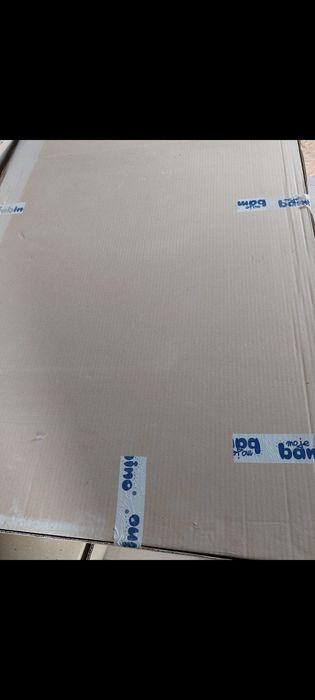 Stolik prostokątny na matę Bambino