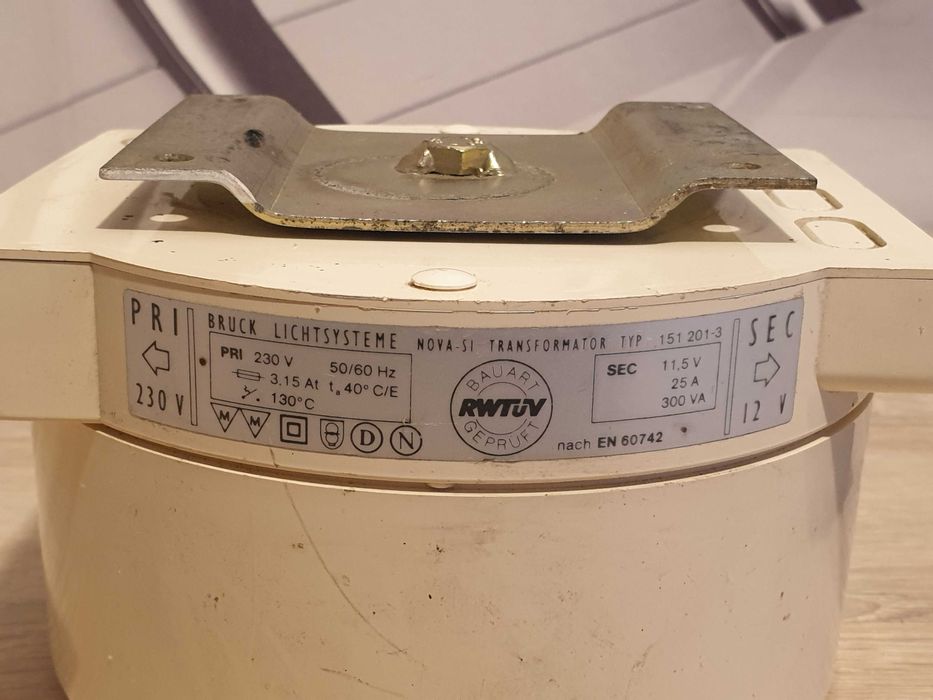 Transformator toroidalny 11.5V 11.8V 12V 300VA 25A halogen LAMPA LED