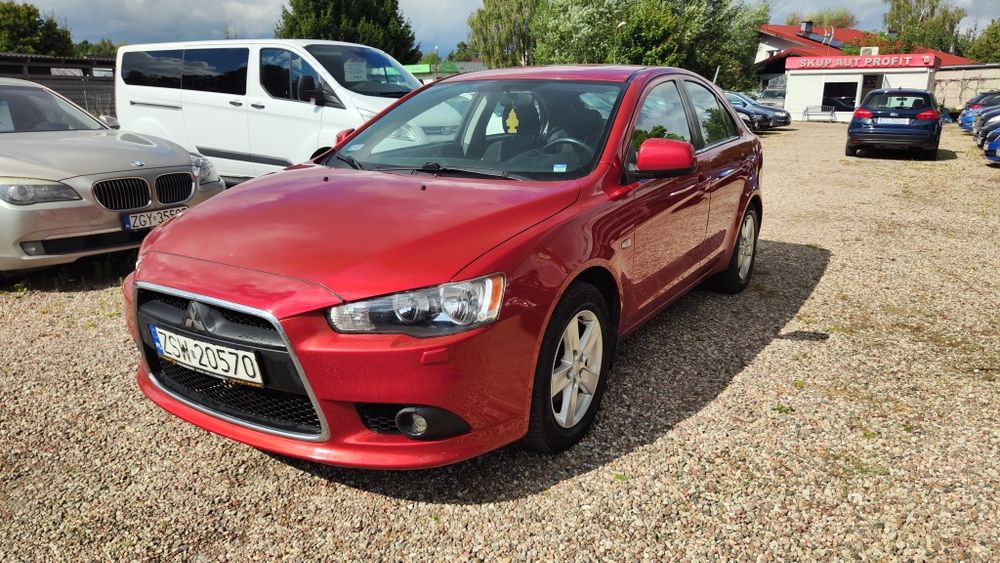 Mitsubishi Lancer