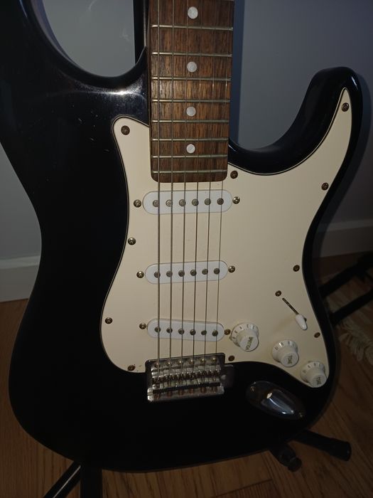 Gitara elektryczna Aria STG-series