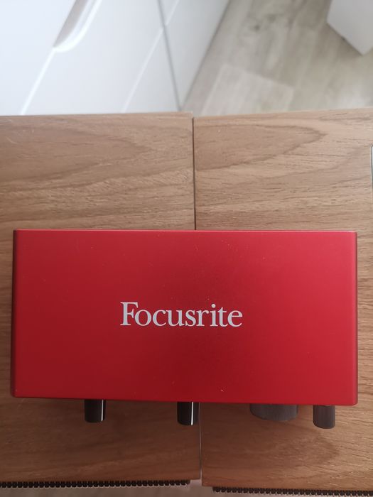 Focusrite interfejs audio Scarlett 2i2