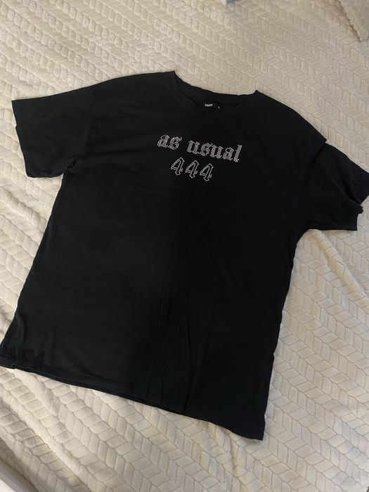 футболка з блискітками  cropp