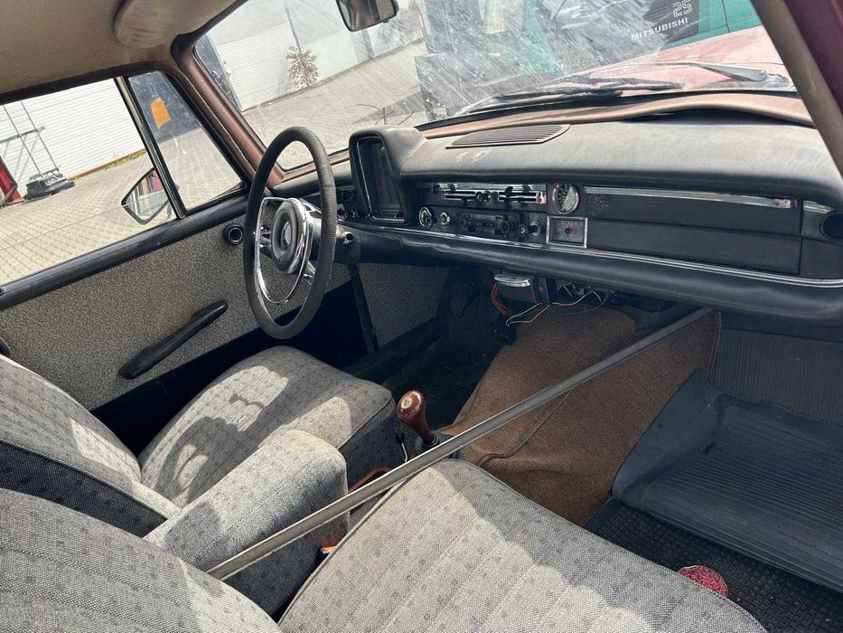 Mercedes W110 Diesel