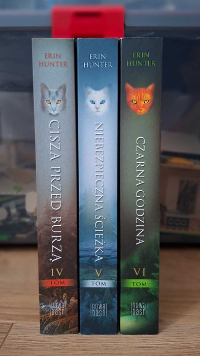 Wojownicy tom 4,5,6 Pierwsza seria koty Wojownicy Erin Hunter