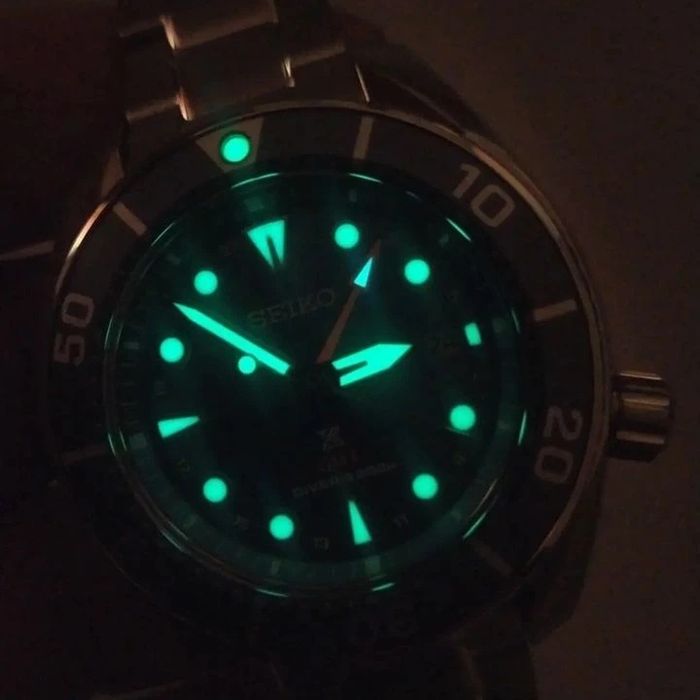 Seiko Prospex Sumo Solar GMT Diver SFK001J1 45mm 200m WR safira.