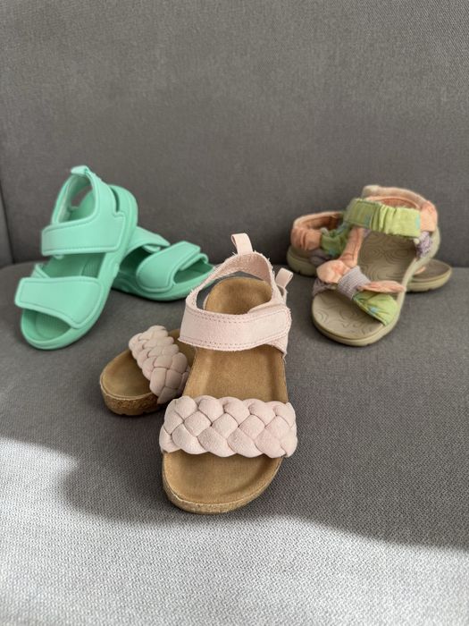 Босоніжки Zara та H&M комплект 3 пари. Розмір 22/23