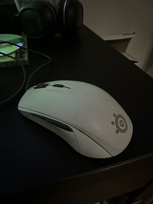 Rato Steelseries Arctis white