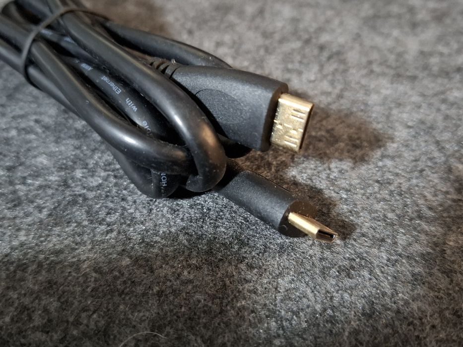 Cabo HDMI Mini. NOVO