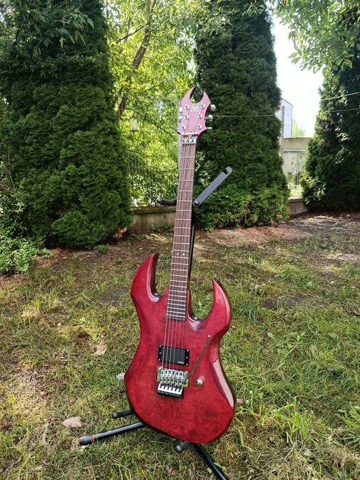 Gitara lutnicza Vooytzeenski Guitars - Dracul + case