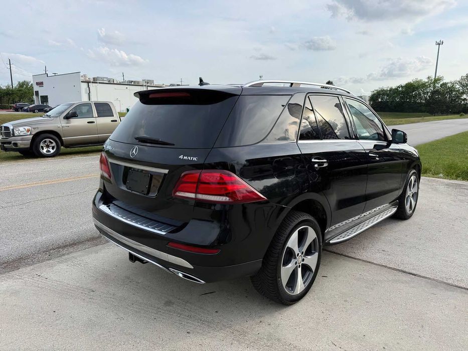 Mercedes-Benz GLE 300d 4MATIC      2016