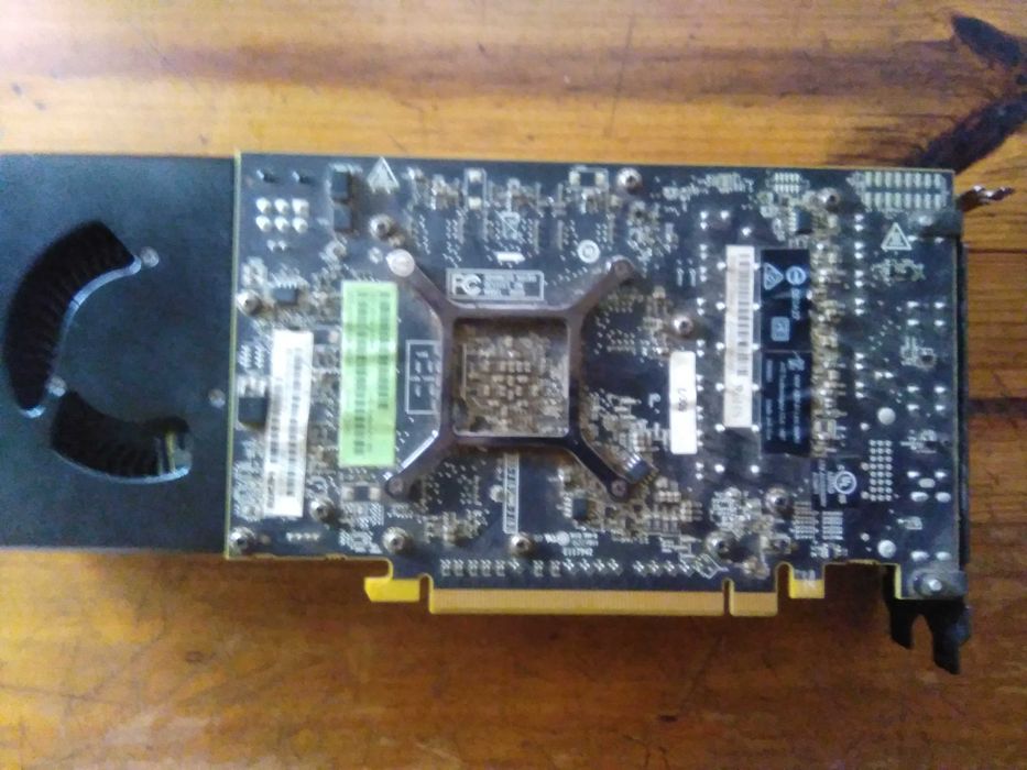 placa grafica radeon saphir RX480   8 gigas