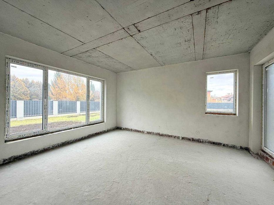 Продаж будинку смт. Брюховичі