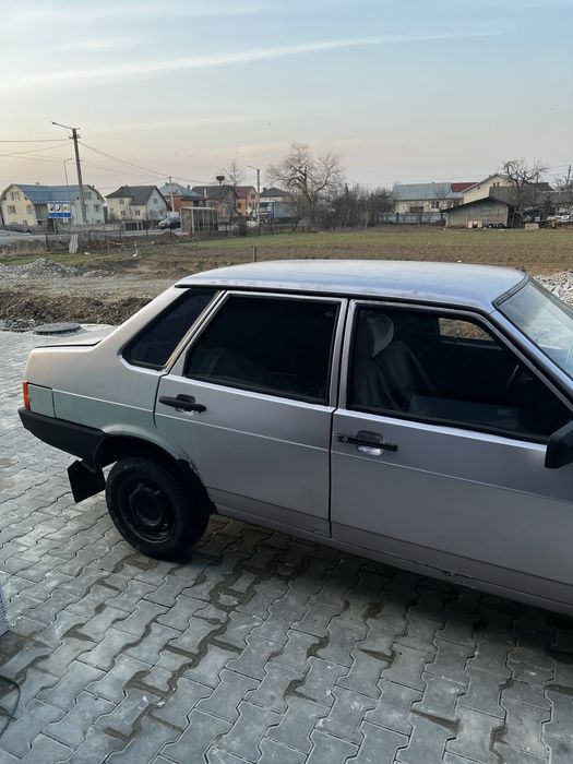 Ваз 21099.